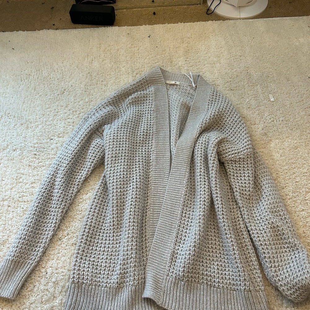 garage cardigan in the color silver